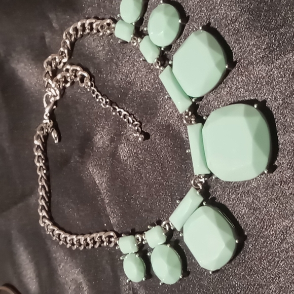 Charming Charlie Jewelry - Charming Charlie collar necklace teal resin gems stainless Chunky chain